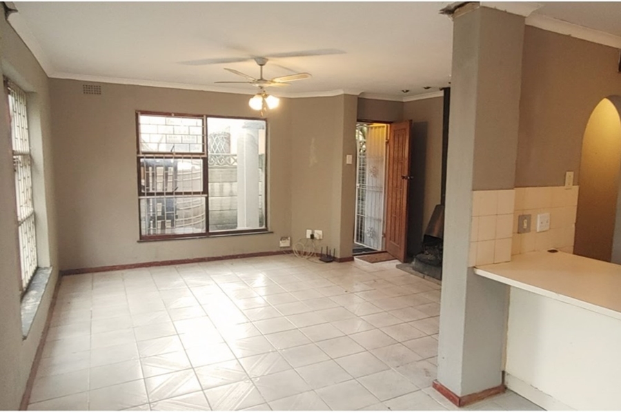 3 Bedroom Property for Sale in Brackenfell Central Western Cape
